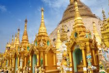 Journey on the Banks of the Irrawaddy 10 Days / 9 Nights