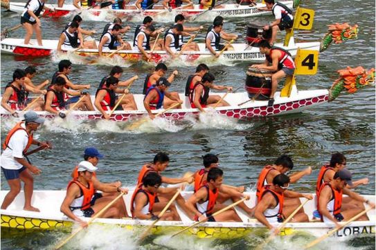 Special features of Phu Quoc boat racing festival