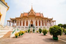 Las Esencias De Vietnam Y Camboya