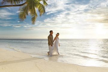Honeymoon Anniversary Beach Getaway 8 Days 7 Nights
