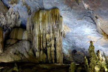 Phong Nha Caves 3 Days 2 Nights