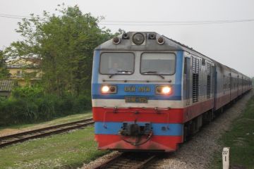 Vietnam Train Experience 13 Days