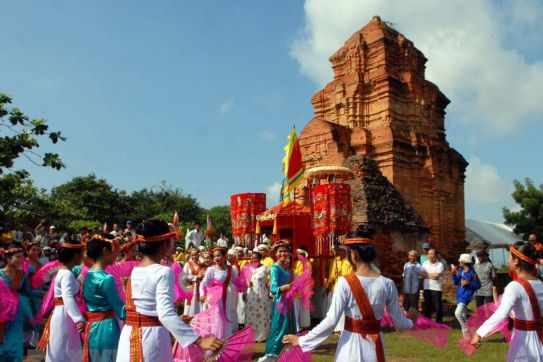 Kate Festival Ninh Thuan - National intangible cultural heritage
