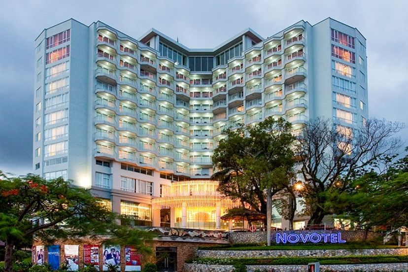 TOP HOTELS FIVE STAR FOR MEETING & COFERENCE IN HANOI, VIETNAM TOP HOTELS FIVE STAR FOR MEETING & COFERENCE IN HANOI, VIETNAM