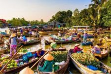 Crucero nocturno por el Mekong