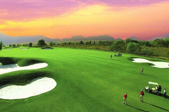 Golf Getaway In Hanoi 5 Days