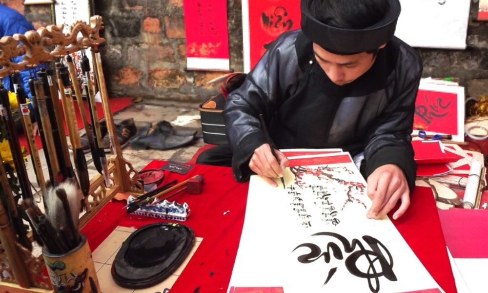 vietnam-souvenirs-guide-for-international-travelers